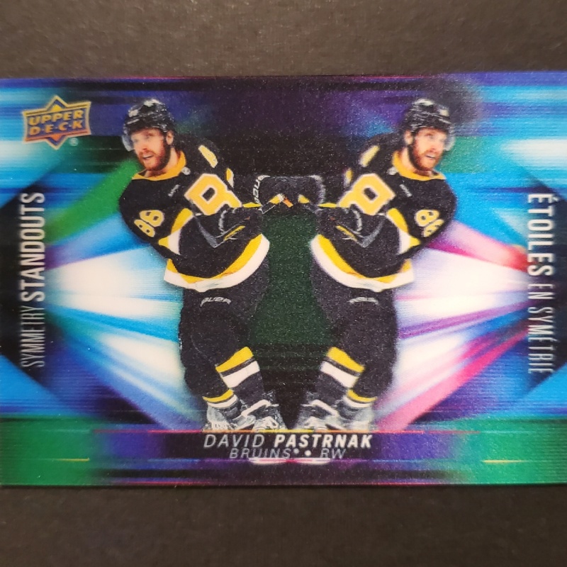 2023-24 Tim Hortons UD David Pastrnak Symmetry Standouts 3D-7